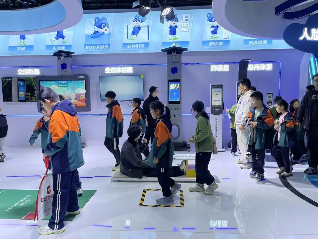 1762505602579370.jpg 640.jpg